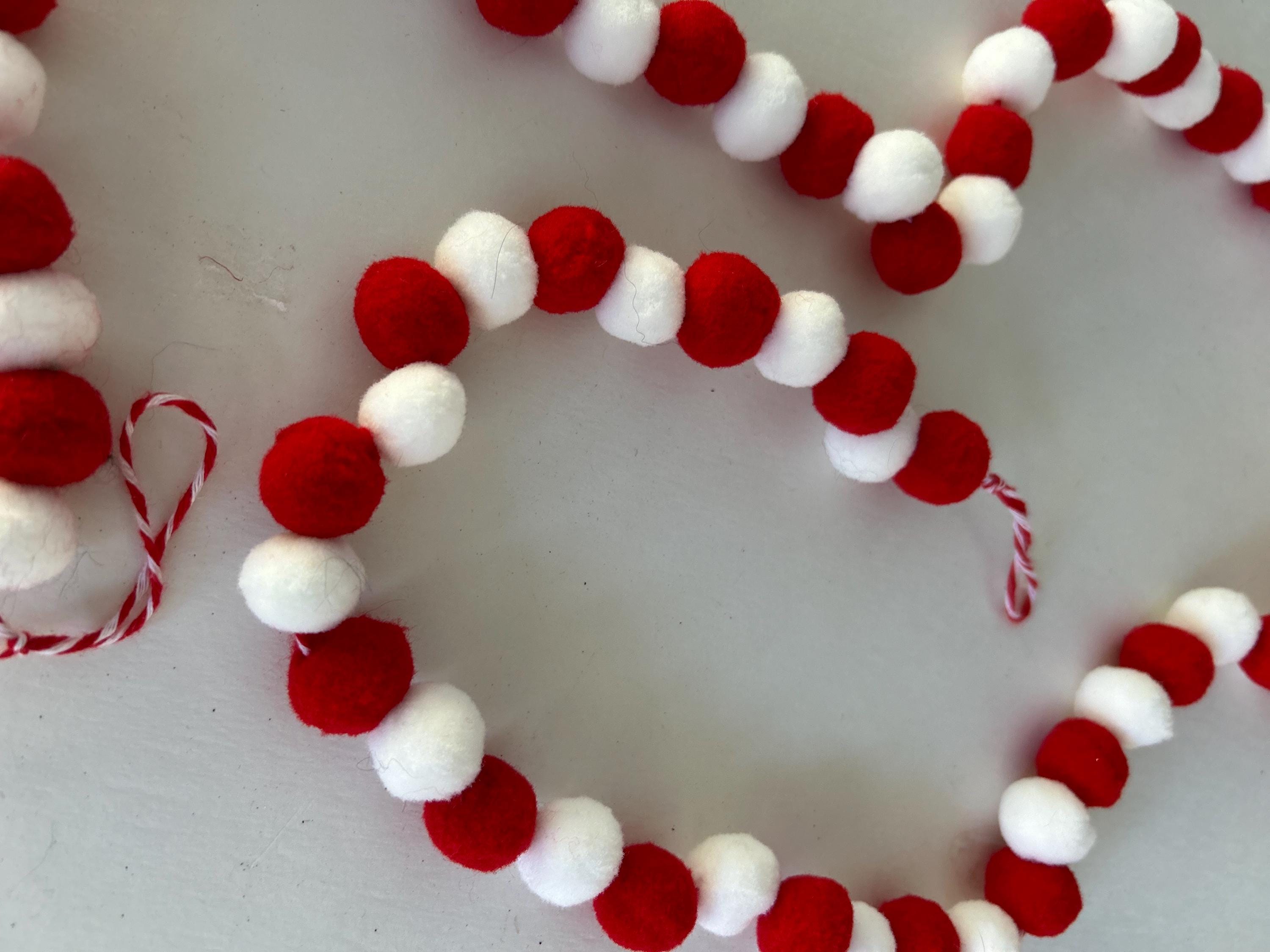 Valentine Garland, Pom Pom White and Red , Valentine Decor, Farmhouse, Rustic, Pom Poms, Swag, Felt Garland, Love Garland, Felt Ball Garland