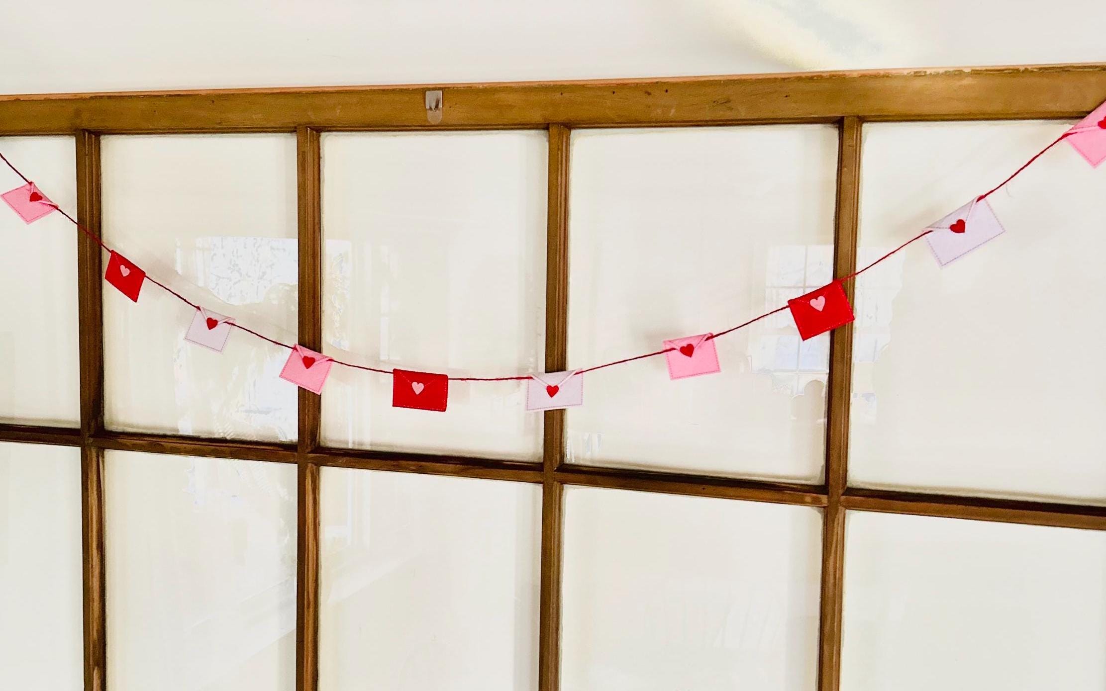 Mini Envelope Garland, Valentine's Day Garland, Felt Garland, Sweetheart Garland, Red Heart Garland, Valentine Decor