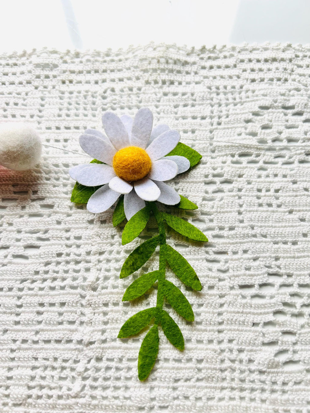 Daisey Flower Garland, Nursery Decor, Flower Garland, Wood Felt Garland, Girl's Room Decor,