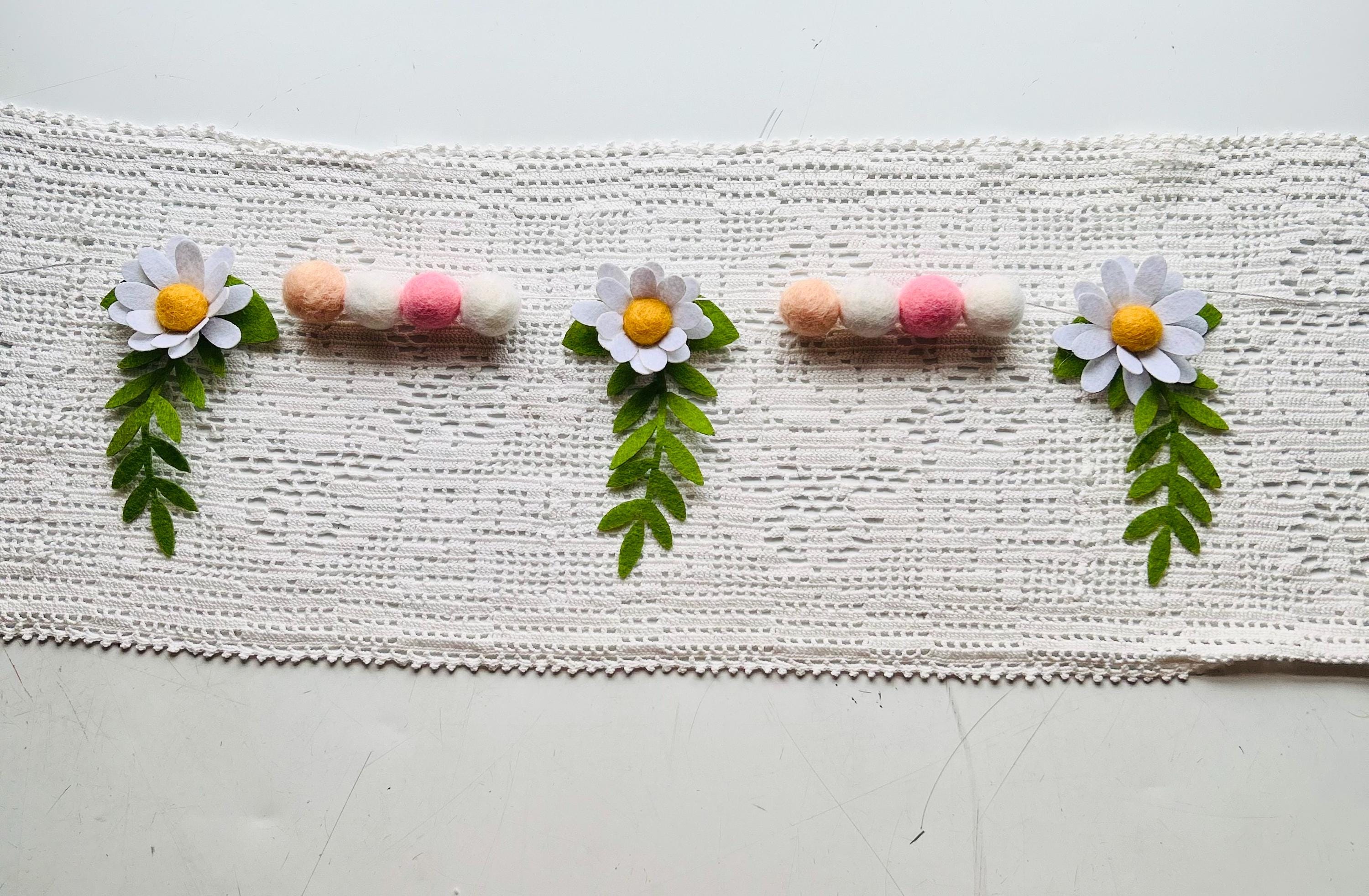 Daisey Flower Garland, Nursery Decor, Flower Garland, Wood Felt Garland, Girl's Room Decor,
